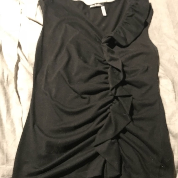 Miss Sasa Ruffled Asymmetrical Sleeveless Top - Picture 5 of 7